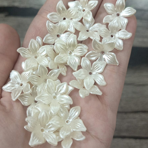 Pearls five petal flowers - teens accessories Pakistan