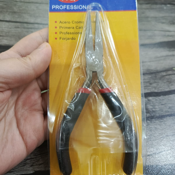Flat Nose Pliers