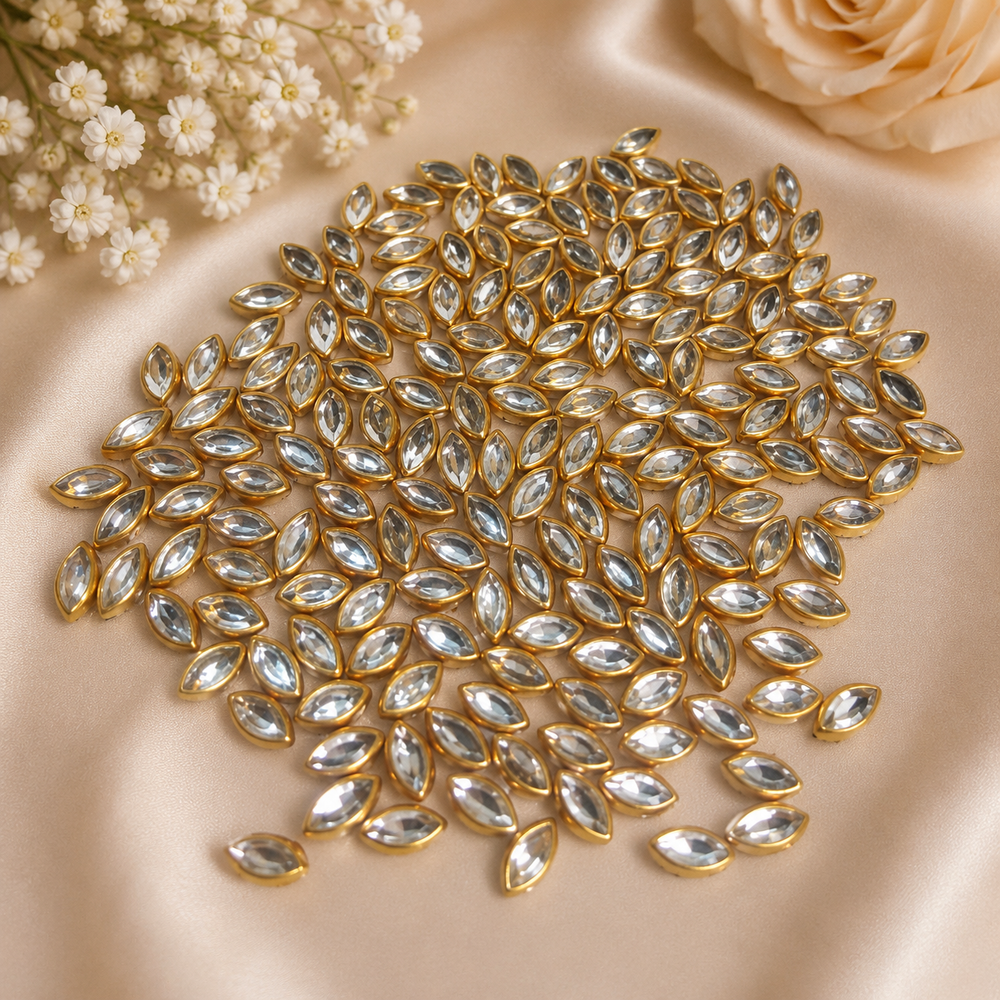 Eye shape Kundan stones