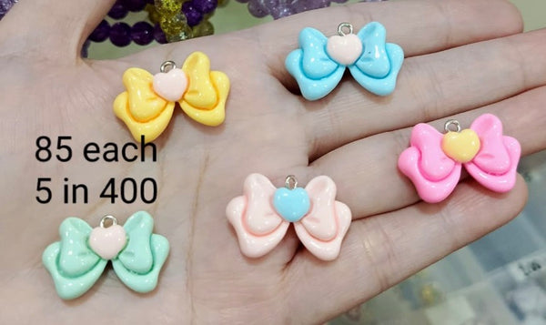 Resin Charms bows