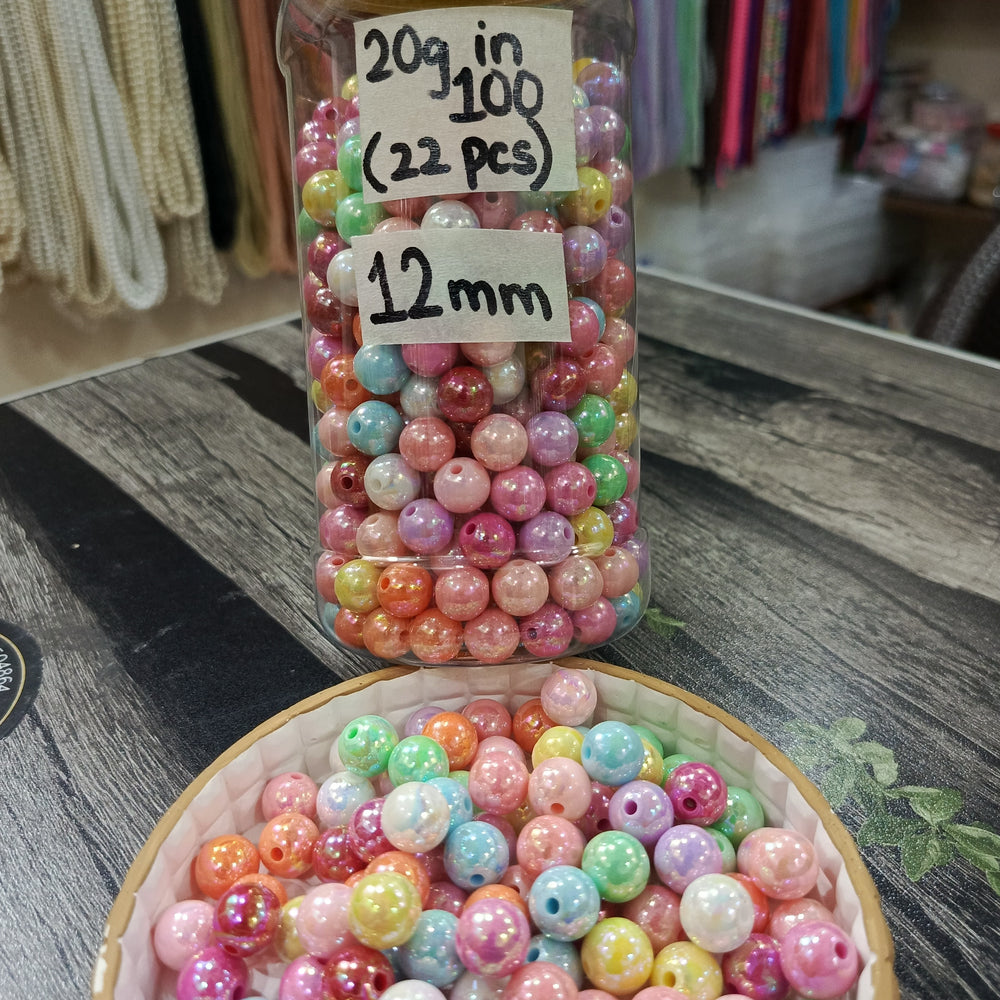 Shining acrylic round beads
