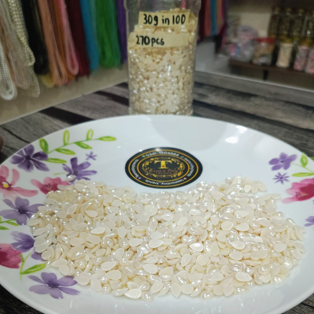 Drop shape flat back pearls
