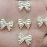 Pearl Bows