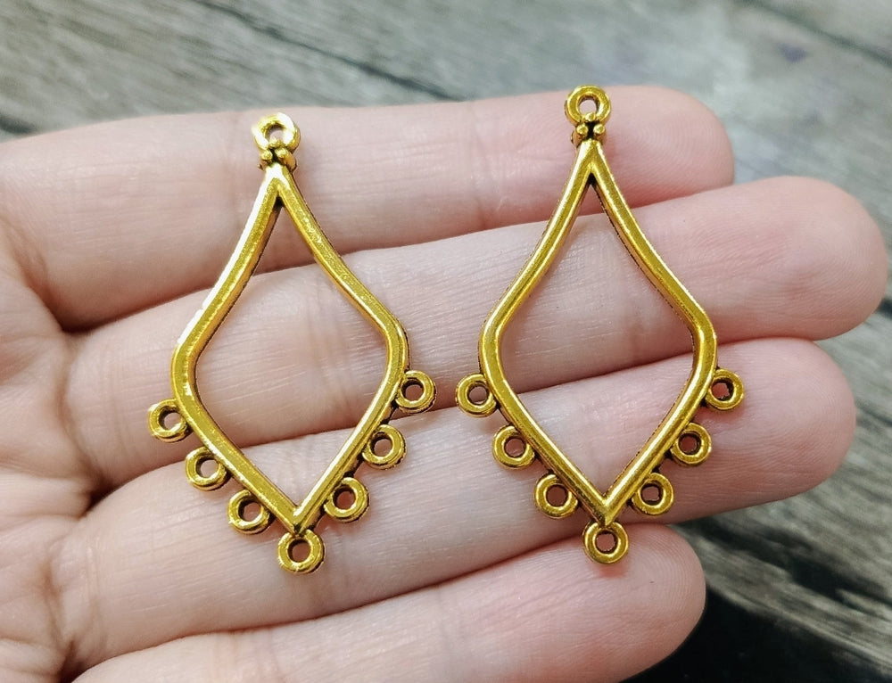 Earrings base