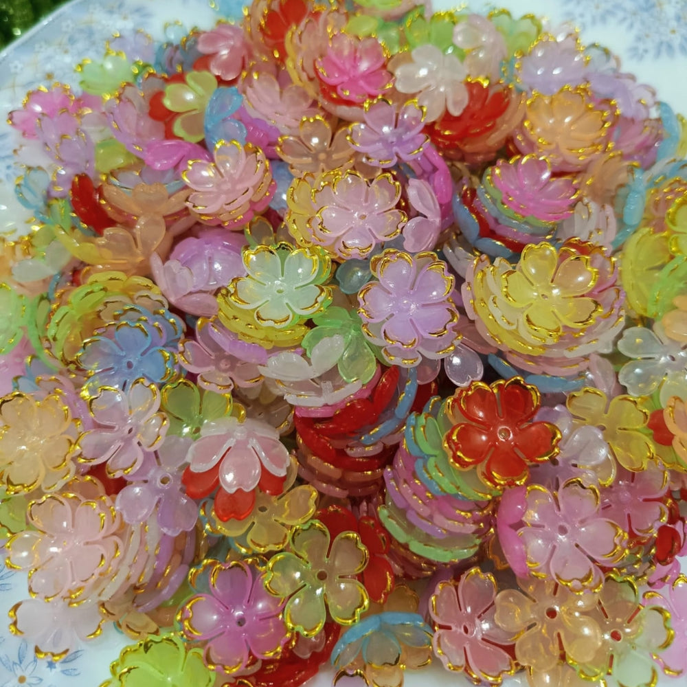 Acrylic flower bead's
