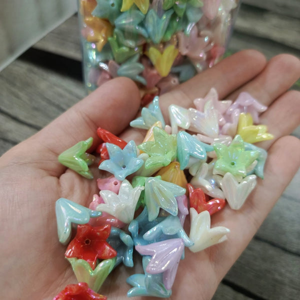 Lily flower beads