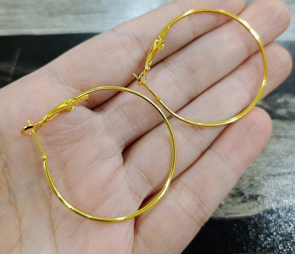 Hoops base with lock